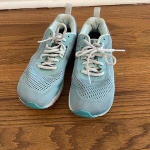 Altra Provision 5 Women’s Sz 8 Zero Drop Running Shoe